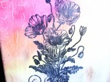 Fliese mit Farbverlauf und Blumenmotiv